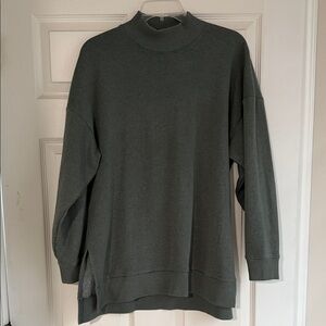 Women's Oversized Green Crewneck
